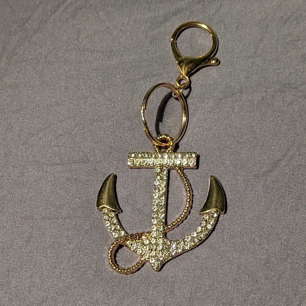 Gold anchor purse charm/keychain NWOT